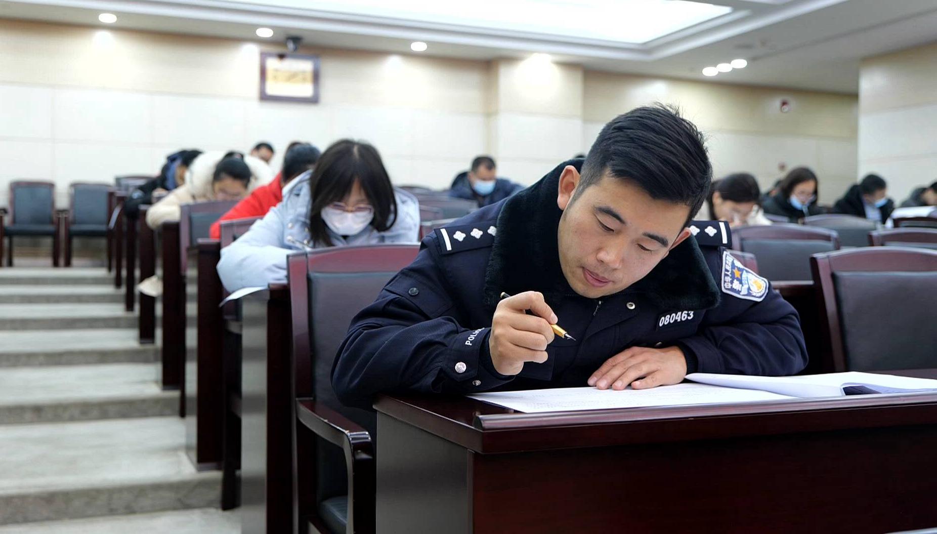 我市组织“民法在民心”民法典知识竞赛初赛 (4).jpg