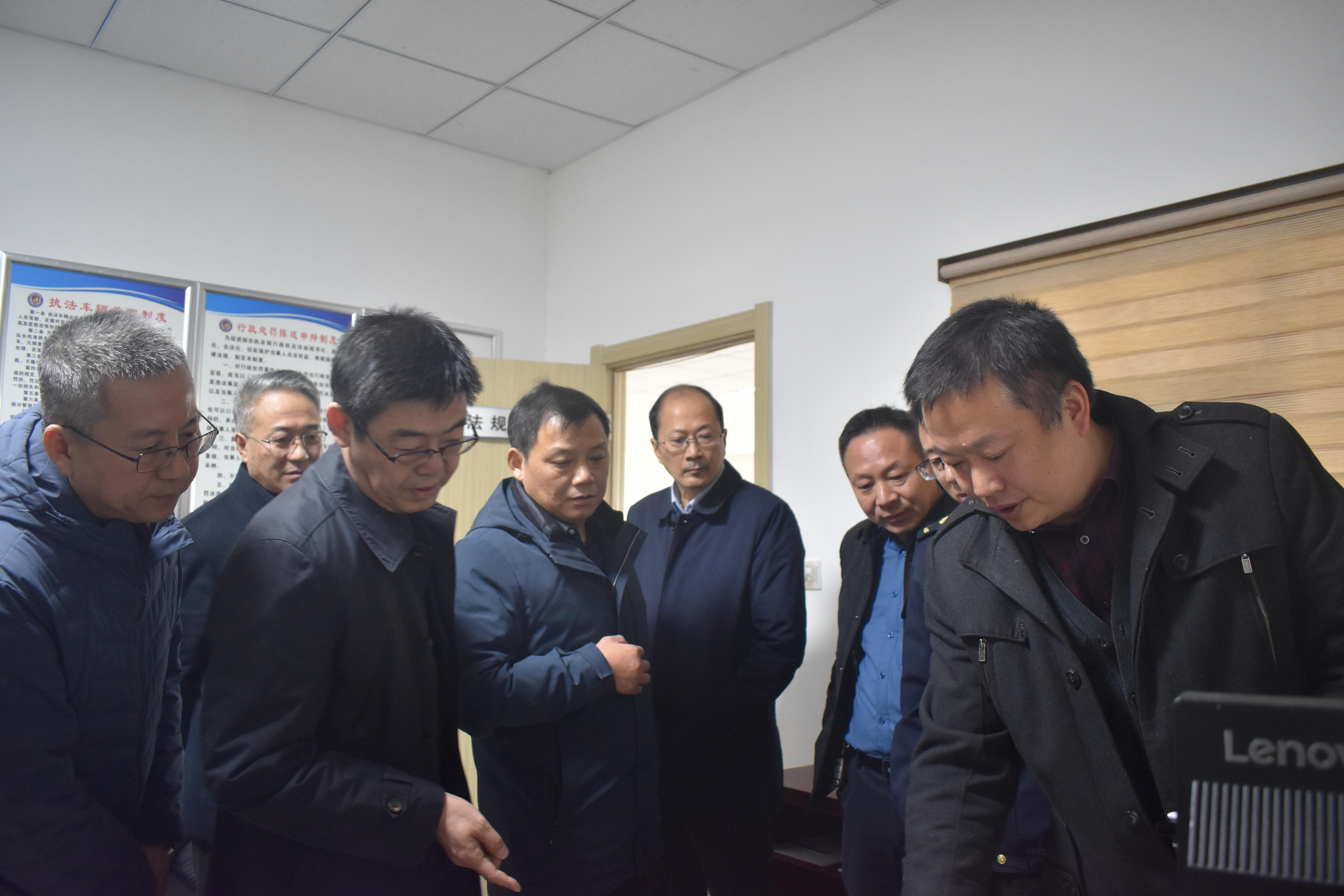查看台账资料.jpg